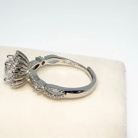 Silver Ring with 2.0 CT Diamond Simulate & Moissanite - Picture 16 of 16